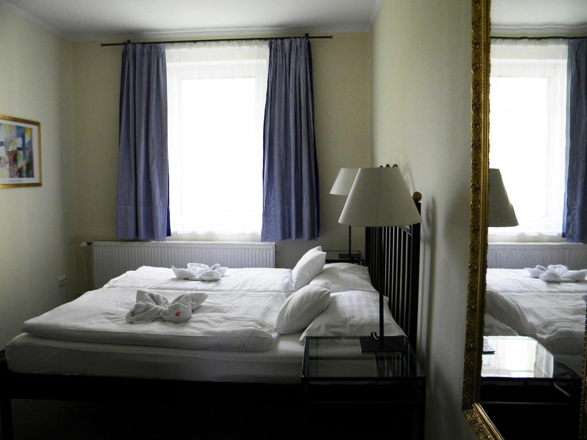 Apartment Barbara Mariánské Lázně Esterno foto