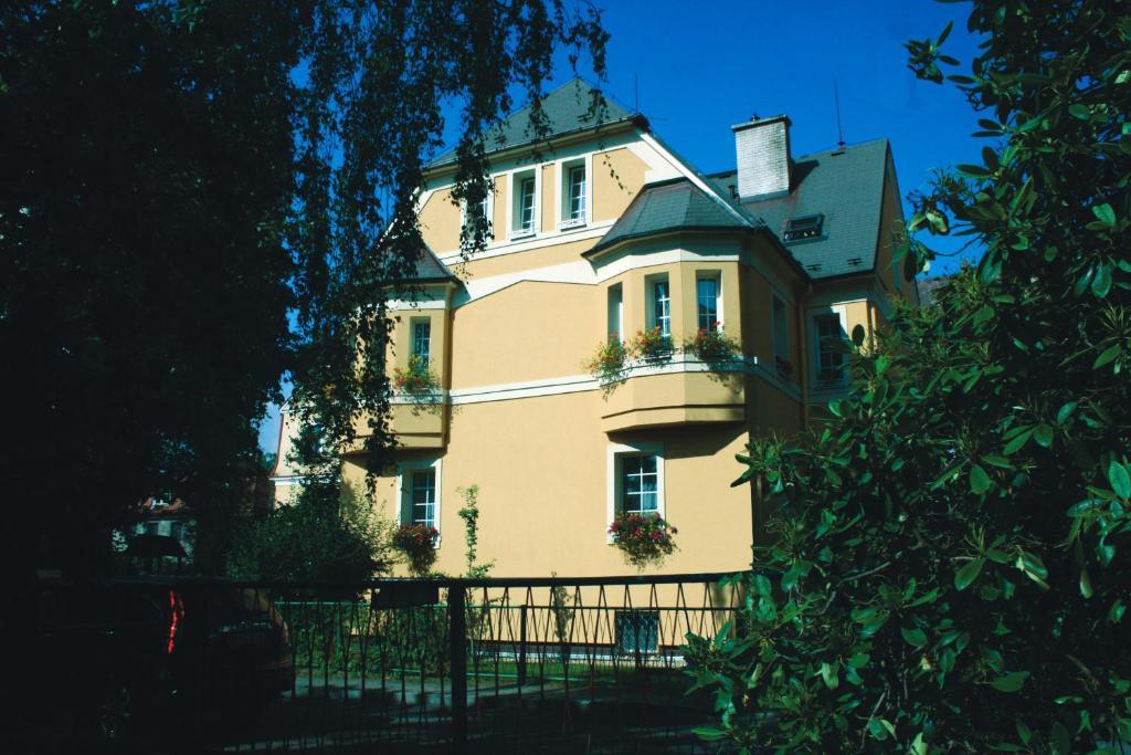 Apartment Barbara Mariánské Lázně Esterno foto